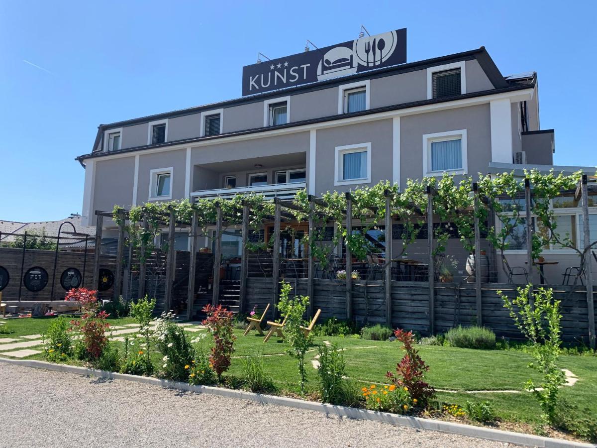 Hotel Kunst Krsko Exterior photo
